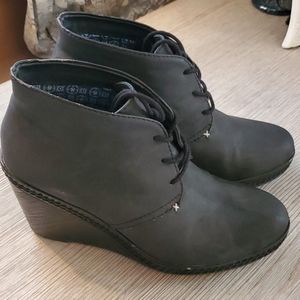 Dr Scholl's ankle BOOTIES sz 9, charcoal grey gray